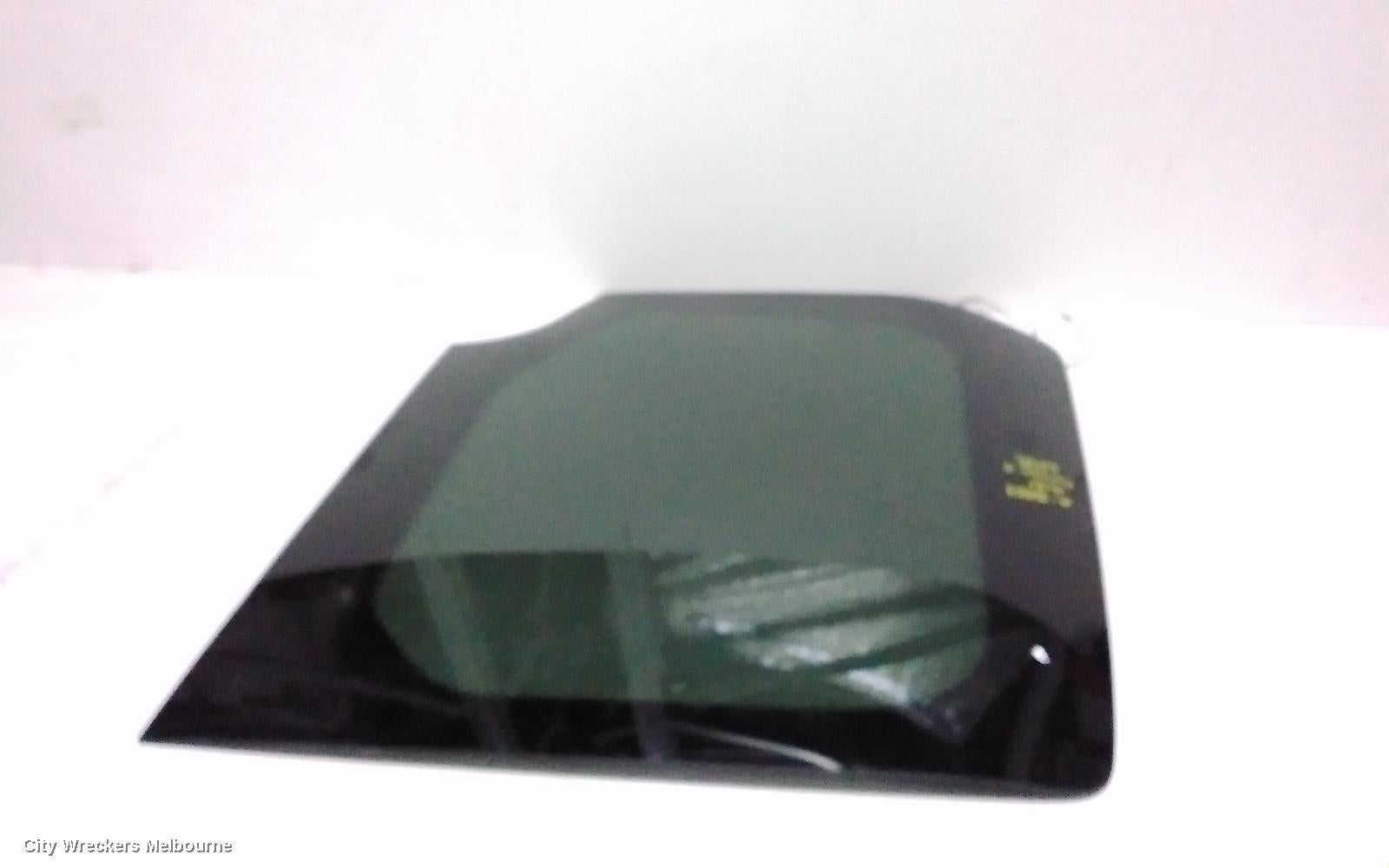 LDV DELIVER 9 REAR/TAILGATE GLASS, BARN DOOR GLASS (LH SIDE), HIGH ROOF TYPE, 07/2020 ONWARDS - Image 1