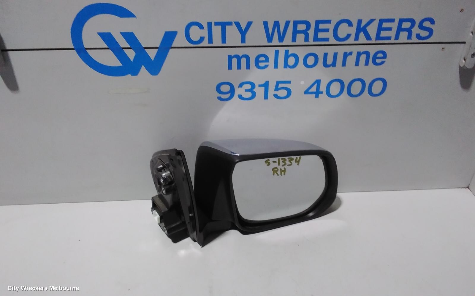 HOLDEN COLORADO RIGHT DOOR MIRROR, RG, MANUAL FOLDING TYPE, CHROME, 01/2012 - 12/2020 - Image 1