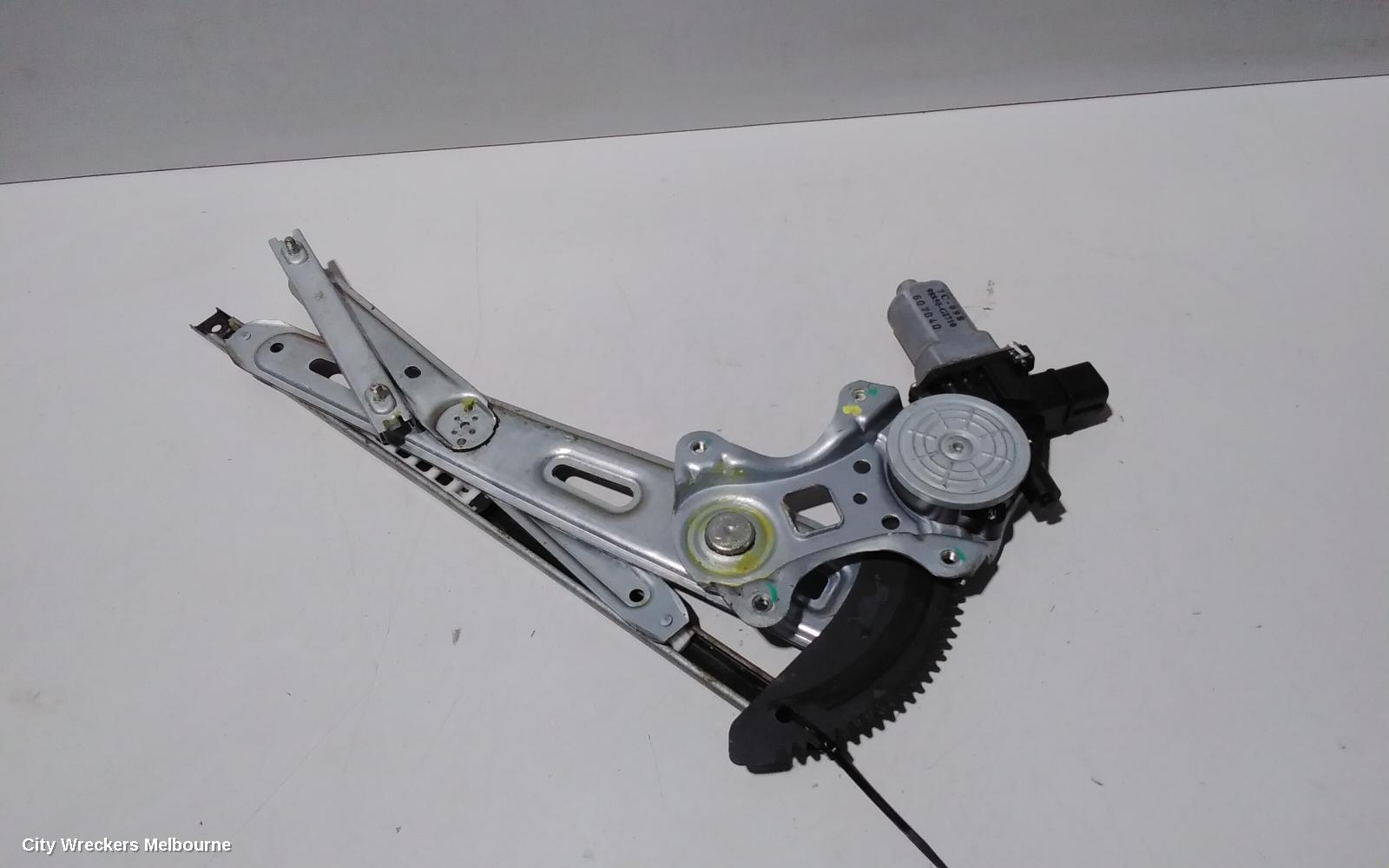 HOLDEN COLORADO LEFT FRONT WINDOW REG/MOTOR, RG, DOOR REG ASSY (REG AND MOTOR), 07/2016 - 12/2020 - Image 2