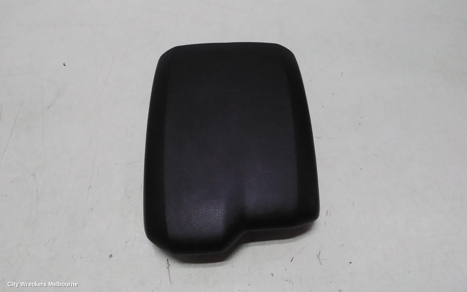 FORD RANGER CONSOLE, RA, LID ONLY (CENTRE CONSOLE MOUNTED), VINYL, BLACK, 05/2022 ONWARDS - Image 2