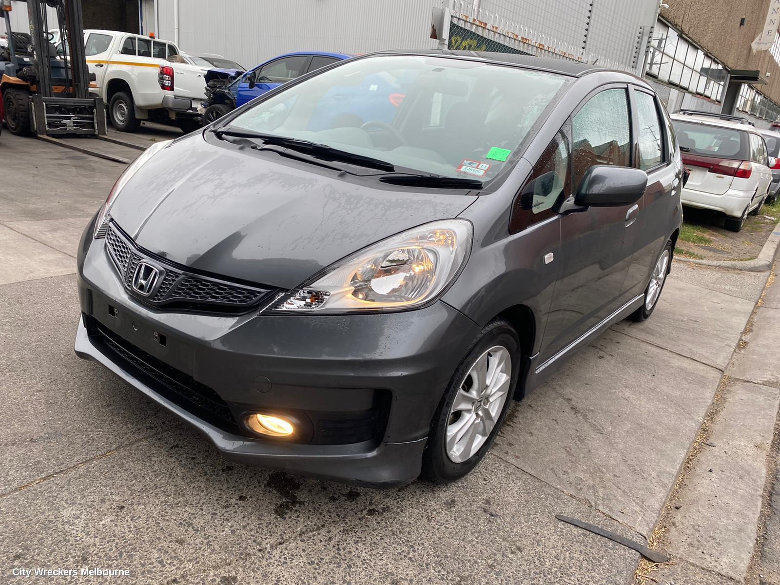 HONDA JAZZ LEFT FRONT DOOR, GE/GP, 08/2008 - 06/2014 - Image 3