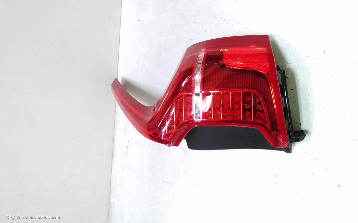 VOLVO XC90 RIGHT TAILLIGHT, MK2, IN BODY, W/ LED TYPE, 04/2015 ONWARDS - Image 2