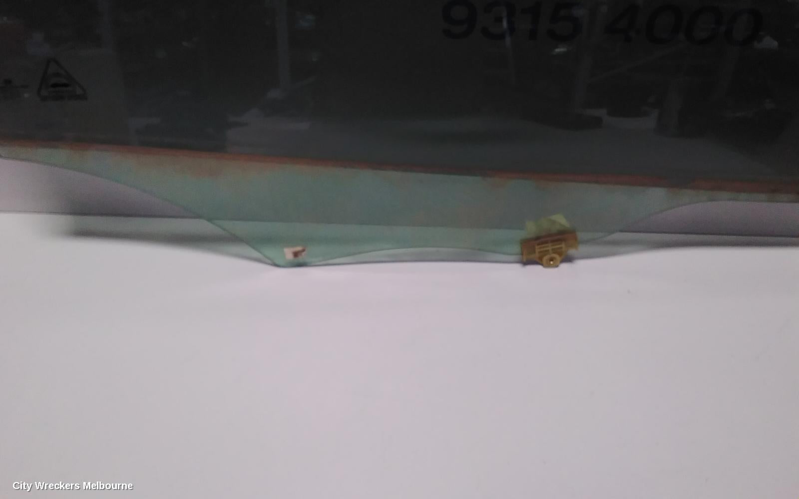 HYUNDAI I30 RIGHT FRONT DOOR WINDOW, GD, WAGON, 02/2012 - 07/2016 - Image 3