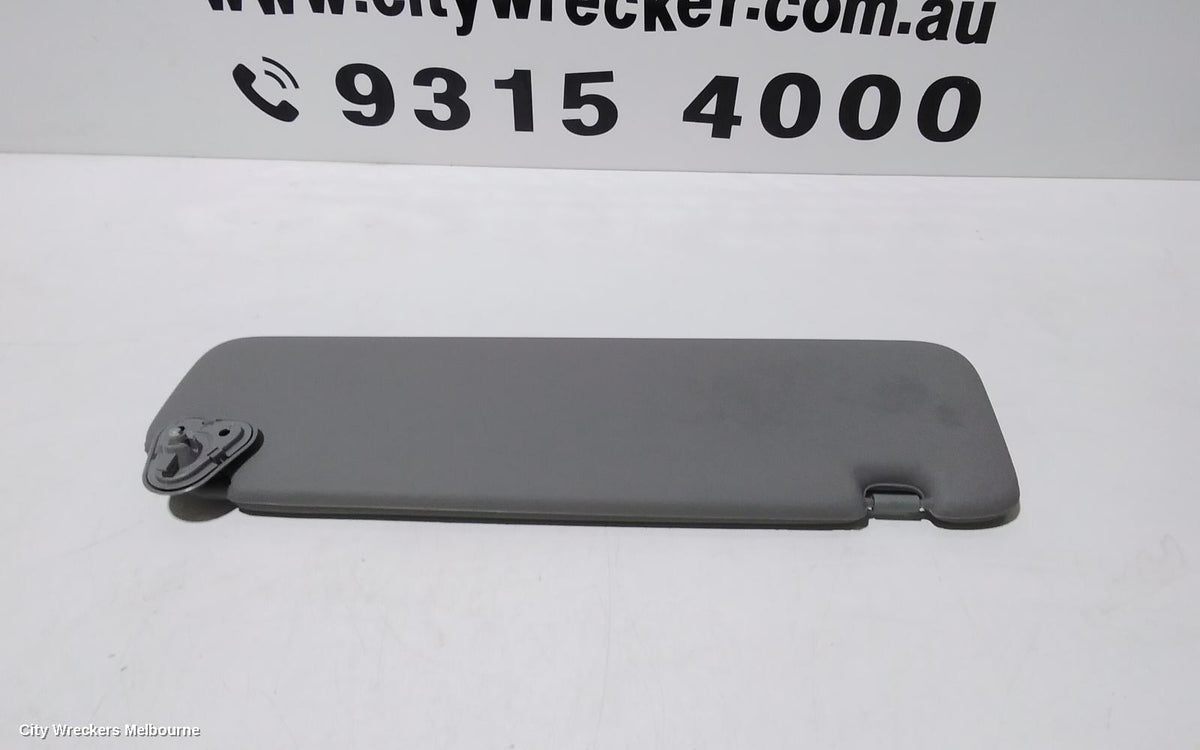 LDV G10 SUNVISOR, SV7C, RH SIDE, NON MIRROR TYPE, VAN, 04/2015 ONWARDS - Image 2