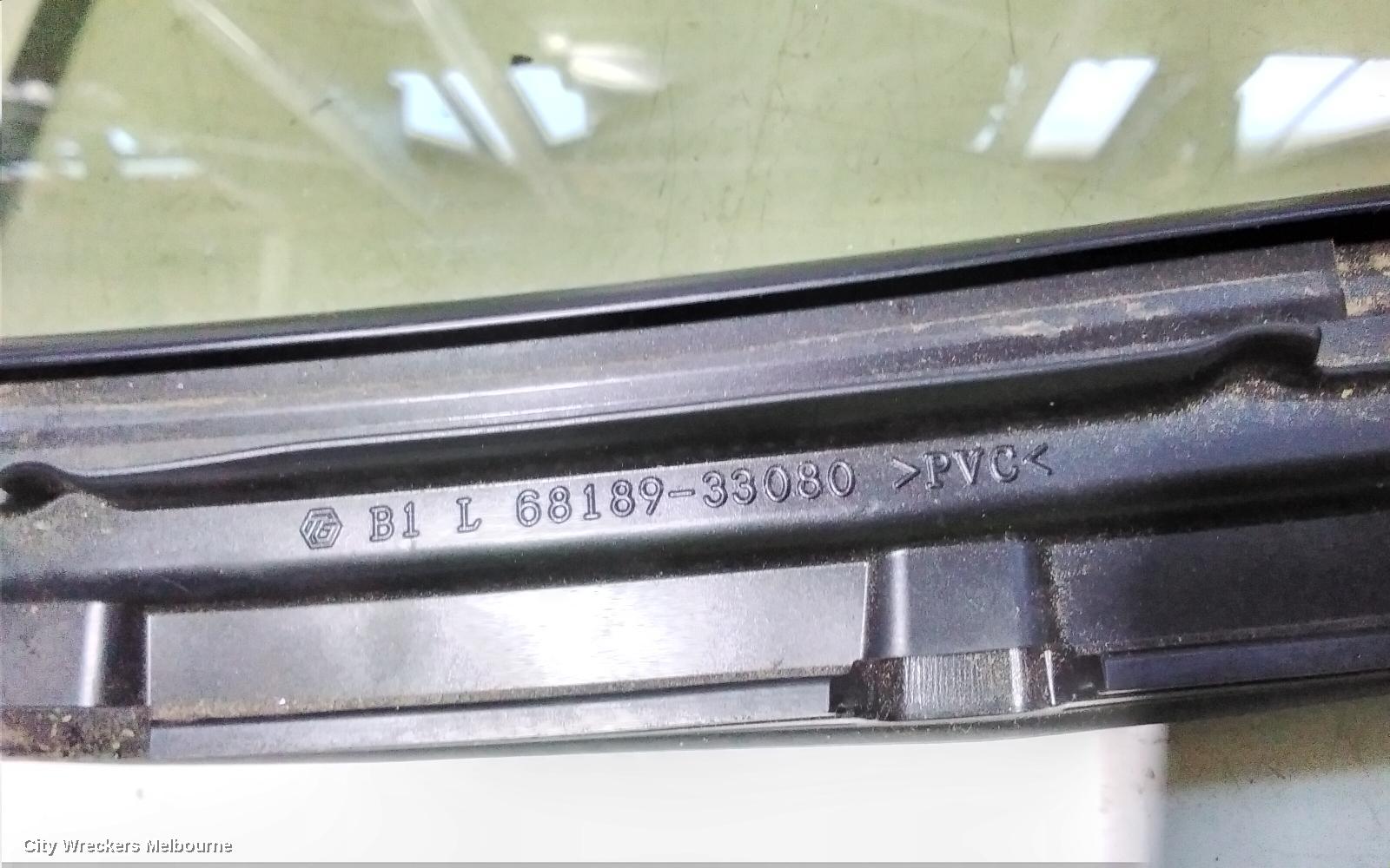 TOYOTA CAMRY LEFT REAR 1/4 DOOR GLASS, XV70, 09/2017 - 05/2024 - Image 2