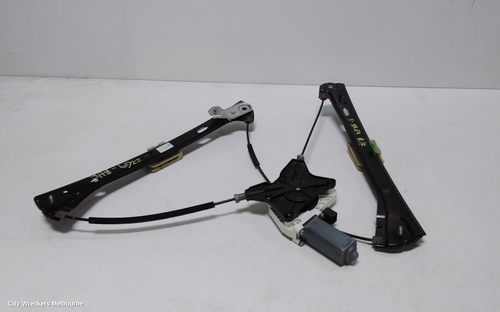 VOLKSWAGEN PASSAT RIGHT FRONT WINDOW REG/MOTOR, DOOR REG ASSY (REG AND MOTOR), B8/MK7, 06/2015 ONWARDS - Image 2