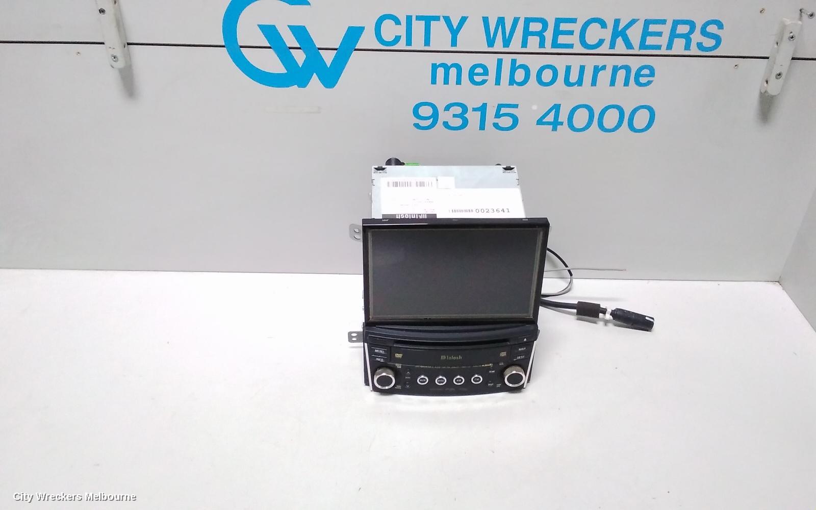SUBARU LIBERTY SAT. NAV. UNIT, 5TH GEN 09/2009 - 11/2014 - Image 1