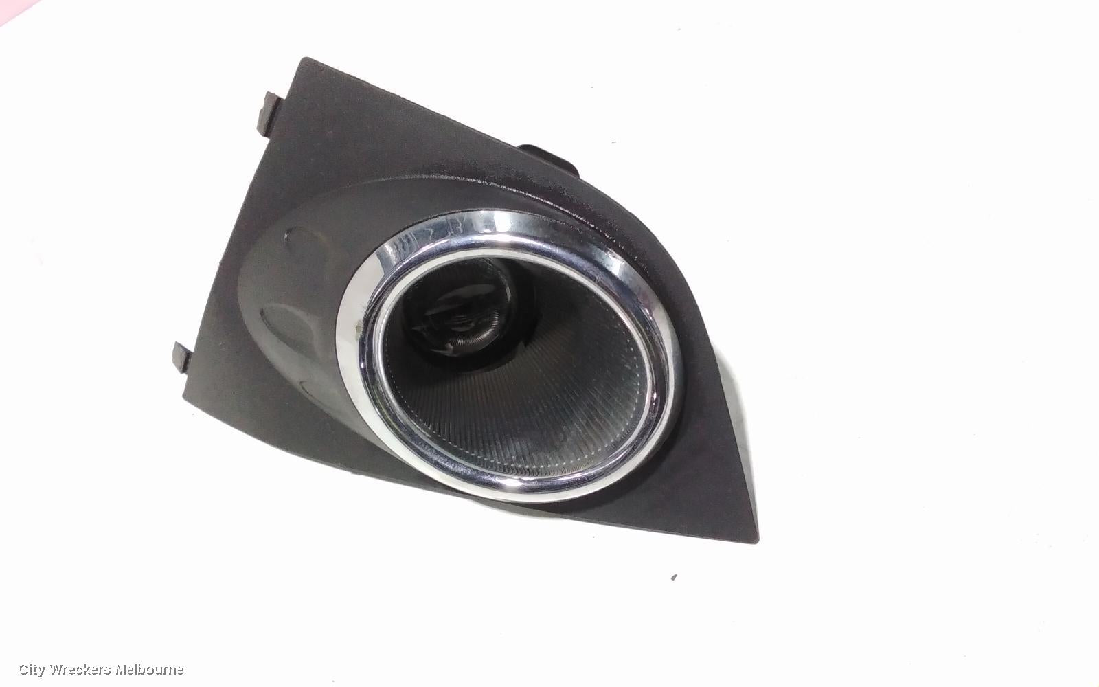 HOLDEN BARINA LEFT INDICATOR/FOG/SIDE, BUMPER FOGLAMP, SPARK, MJ (VIN KL3M), 10/2010 - 06/2015 - Image 2