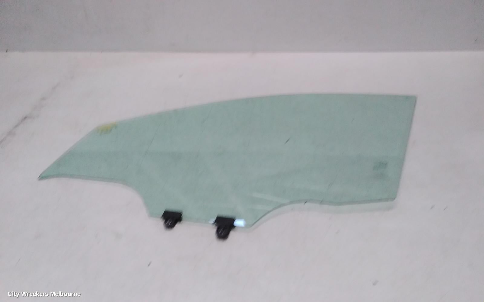 RENAULT KALEOS LEFT FRONT DOOR WINDOW, XZG, 05/2016 ONWARDS - Image 2