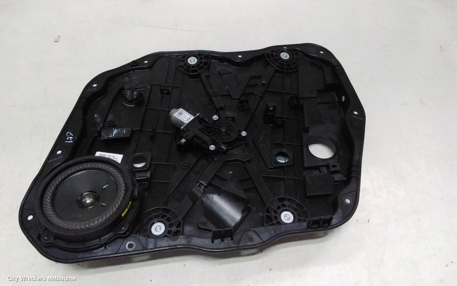 HYUNDAI TUCSON RIGHT FRONT WINDOW REG/MOTOR, NX4, DOOR REG ASSY (REG AND MOTOR), 02/2021 ONWARDS - Image 1