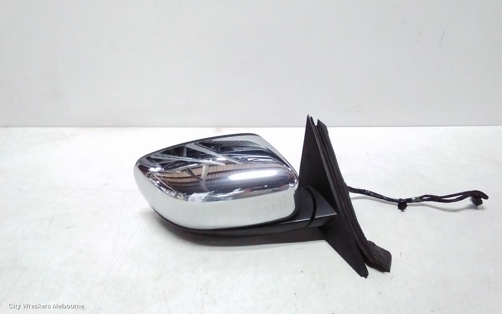 CHRYSLER 300C RIGHT DOOR MIRROR, LX, CHROME, NON BLIND SPOT TYPE, 12/2011 - 12/2021 - Image 1
