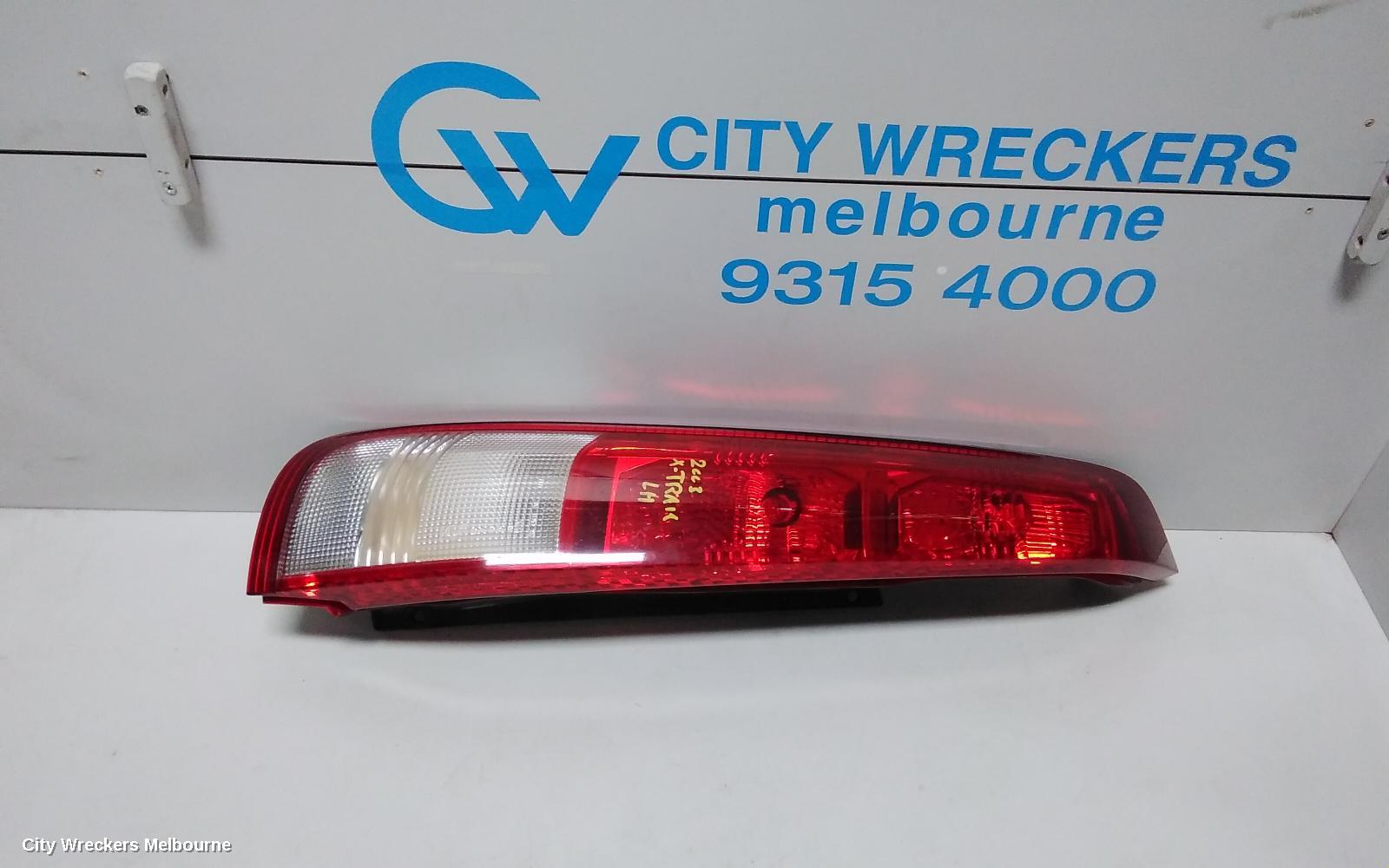 NISSAN XTRAIL LEFT TAILLIGHT, T30, ST/ST-R/TI, 10/2001 - 10/2003 - Image 2