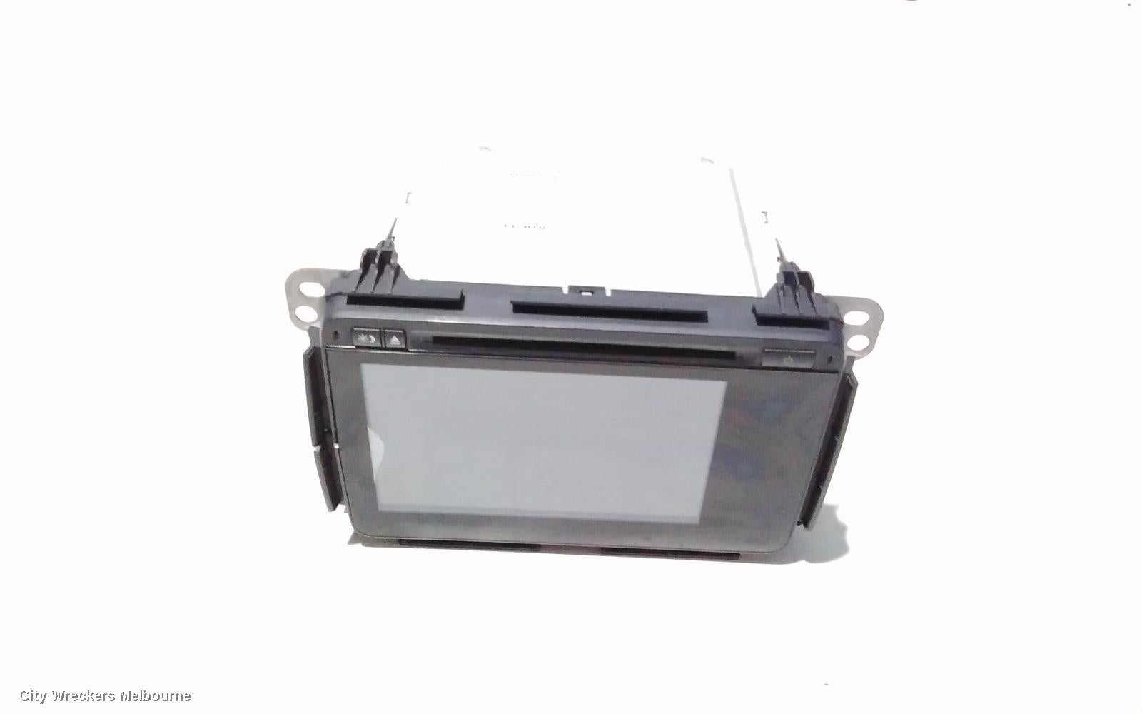 HONDA HRV RADIO/CD/DVD/SAT/TV, 7IN TOUCHSCREEN, NON SAT NAV TYPE, RU5, 12/2014 - 04/2017 - Image 3