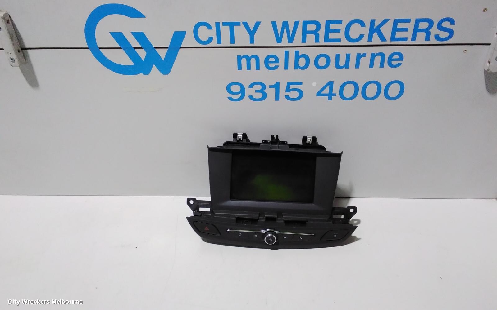 HOLDEN COMMODORE RADIO/CD/DVD/SAT/TV, DISPLAY SCREEN, 7IN NON SAT NAV TYPE, ZB, 10/2017 - 12/2020 - Image 1