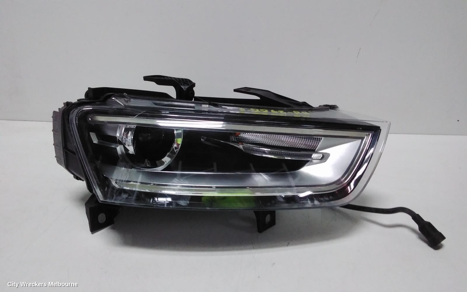 AUDI Q3 RIGHT HEADLAMP, 8U, Q3/RSQ3, XENON, NON ADAPTIVE TYPE, 03/2012 - 10/2014 - Image 3