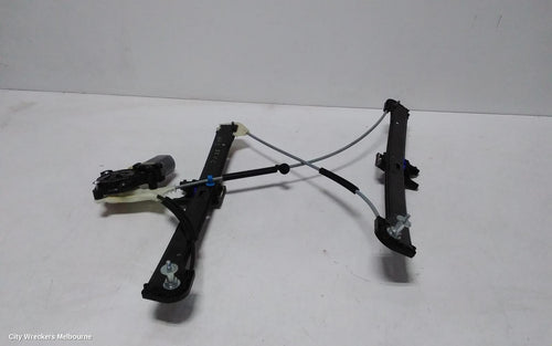 152192 - Image 1