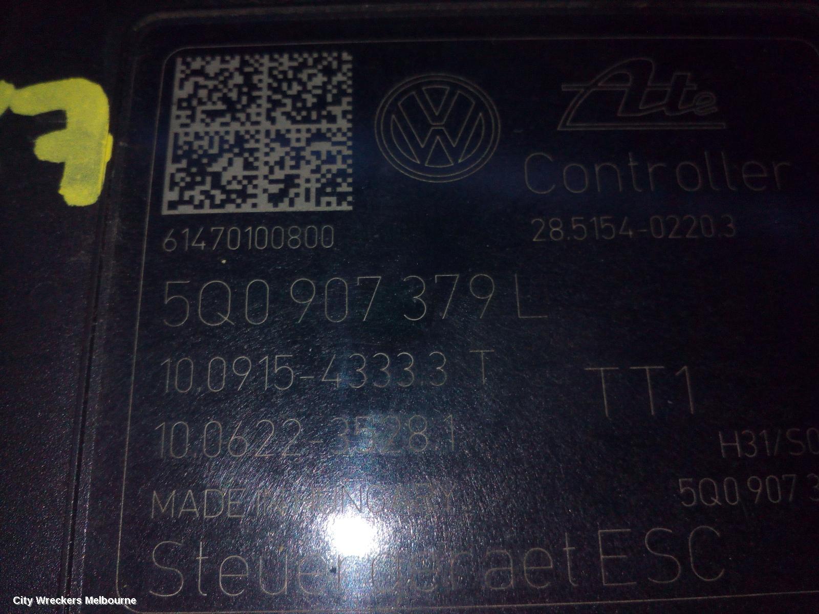 VOLKSWAGEN GOLF ABS PUMP/MODULATOR, GEN 7, ON MOTOR P/N 5Q0907379AA, 01/2013 - 08/2020 - Image 2
