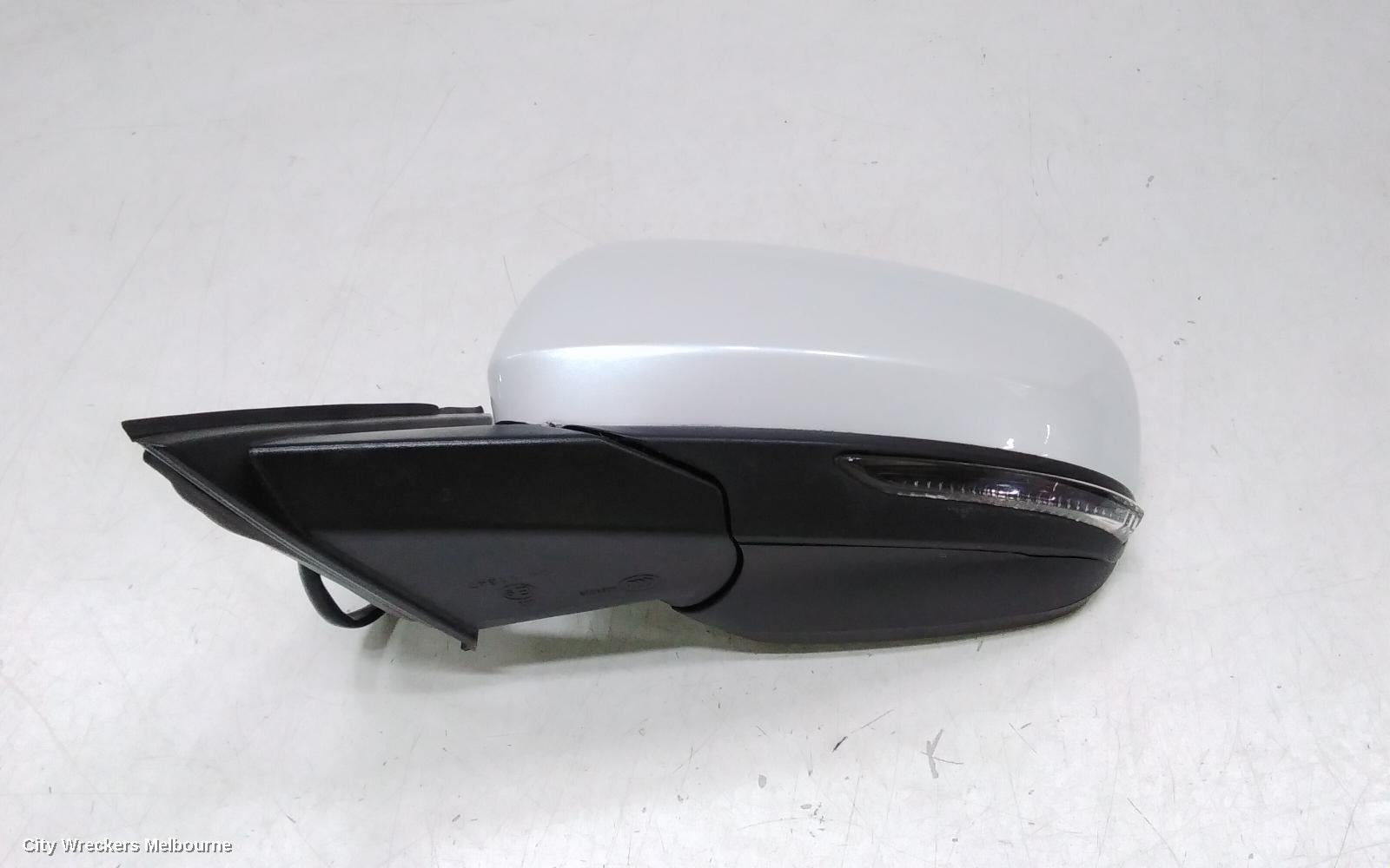 RENAULT KALEOS LEFT DOOR MIRROR, XZG, W/ BLINDSPOT TYPE, 05/2016 - 05/2019 - Image 3