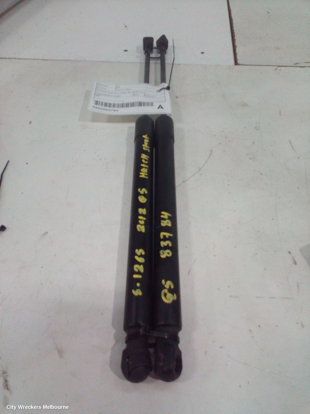 AUDI Q5 HATCH STRUT, TAILGATE GAS STRUT (PAIR), 8R, 03/2009 - 01/2017 - Image 1
