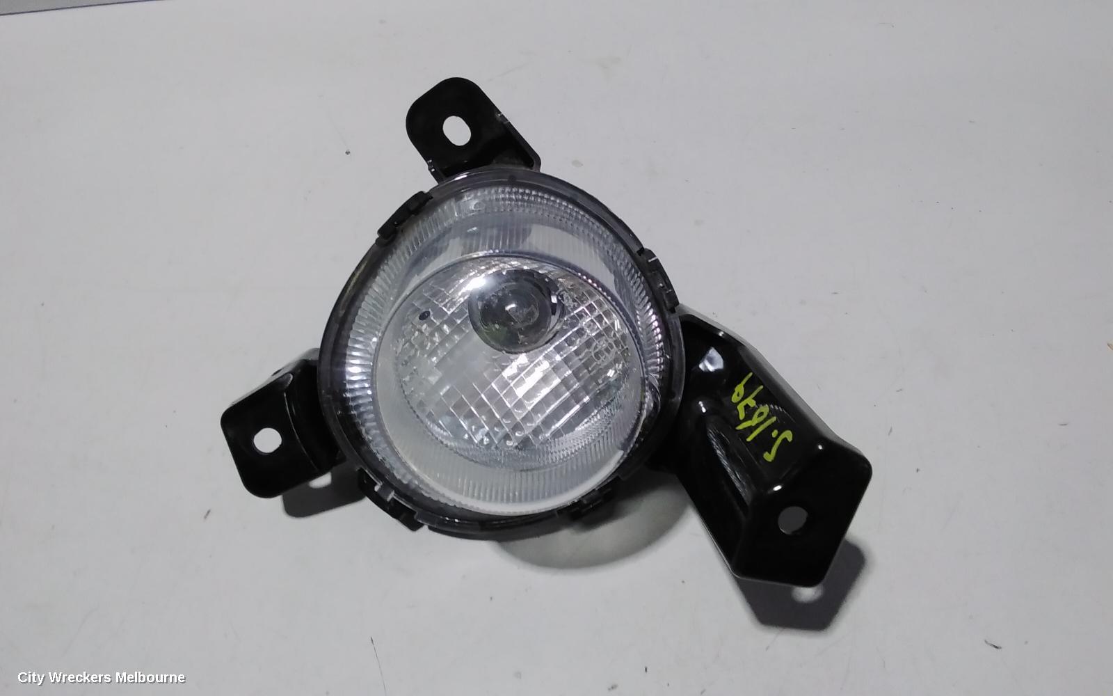 KIA RIO LEFT INDICATOR/FOG/SIDE, BUMPER FOGLAMP, YB, PROJECTOR TYPE, 12/2016 ONWARDS - Image 2