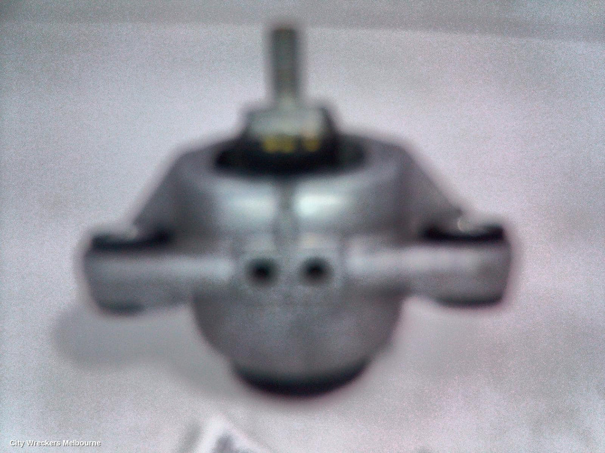 LAND ROVER RANGEROVER SPORT MOUNT, ENGINE MOUNT (LH SIDE), DIESEL, 3.0, SINGLE TURBO, L494, 06/2013 - 04/2022 - Image 3