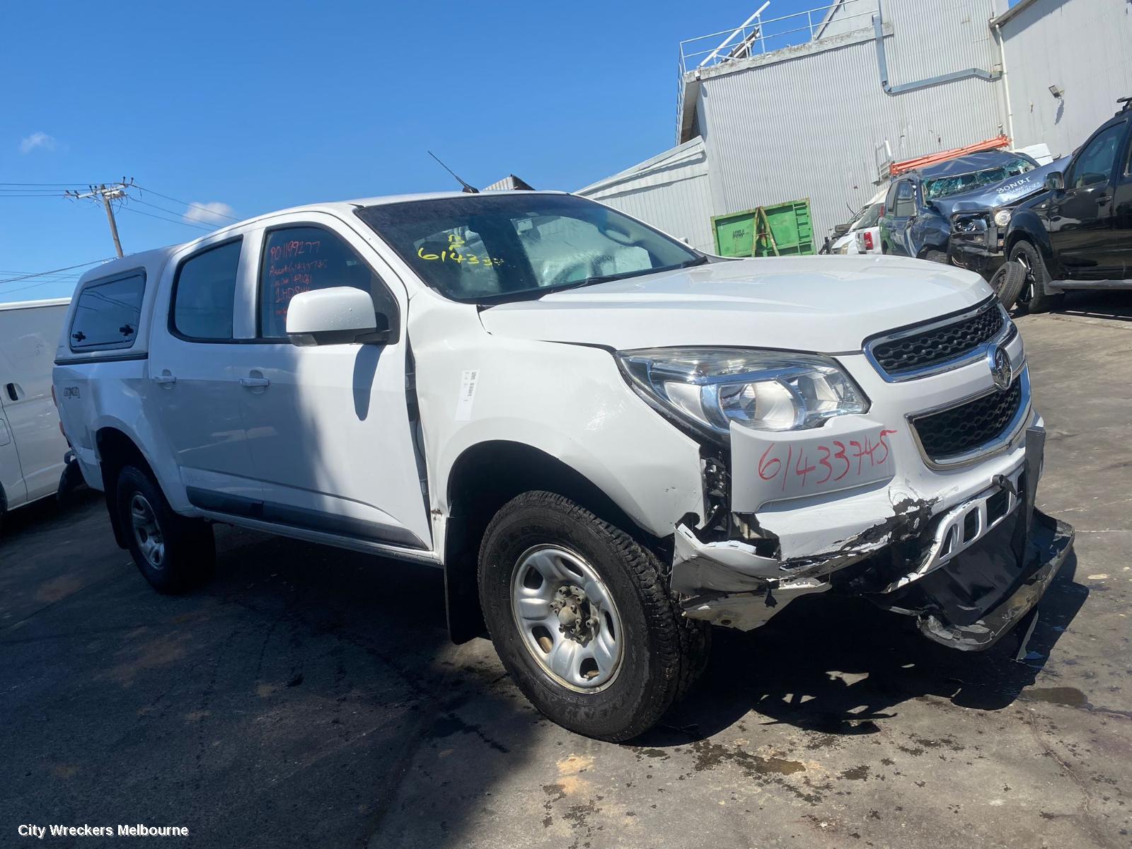 HOLDEN COLORADO RIGHT REAR DOOR, RG, DUAL CAB, W/ MOULD TYPE, 01/2012 - 12/2020 - Image 3