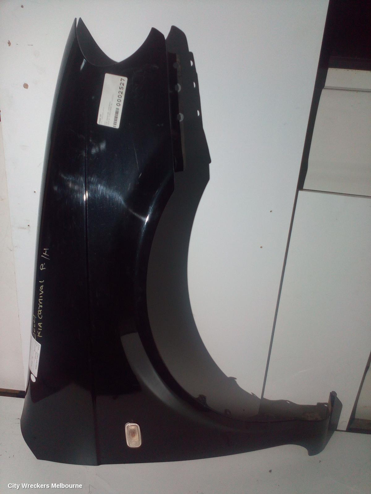 KIA CARNIVAL/GRAND CARNIVAL RIGHT GUARD, KV SII, 12/2001 - 09/2006 - Image 2