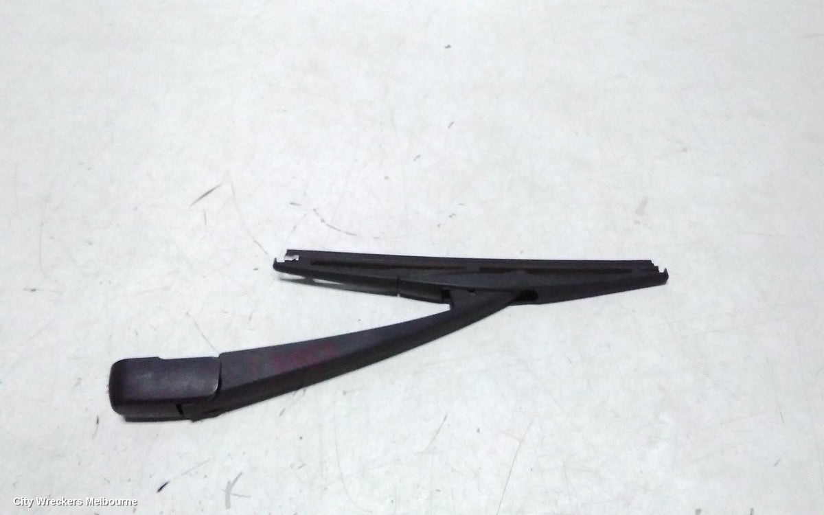 SUZUKI SWIFT WIPER ARM, TAILGATE, FZ, 08/2010 - 03/2017 - Image 1