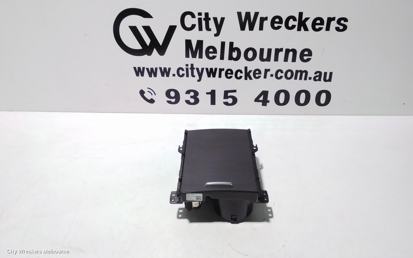 LAND ROVER RANGEROVER EVOQUE, L538, 11/2011 - 01/2019, CUP HOLDER: 103825 - Image 1