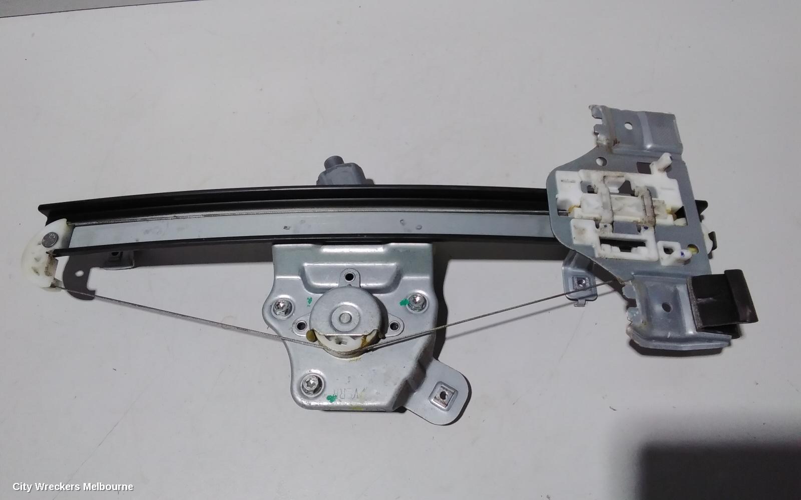 HOLDEN COMMODORE RIGHT REAR WND REG/MOTOR, VE-VF, SEDAN, 08/2006 - 12/2017 - Image 2