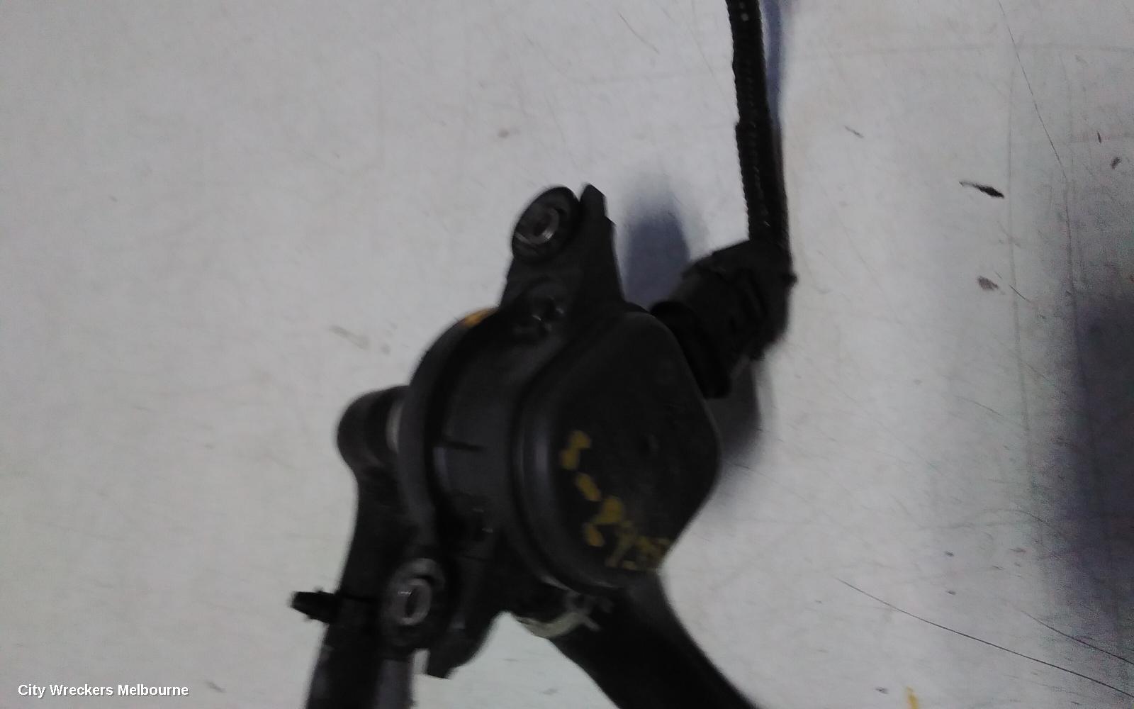 TOYOTA YARIS CROSS, XP210, 06/2020 ONWARDS, G9040-52030 WATER PUMP WITH HOSE: 143122 - Image 2