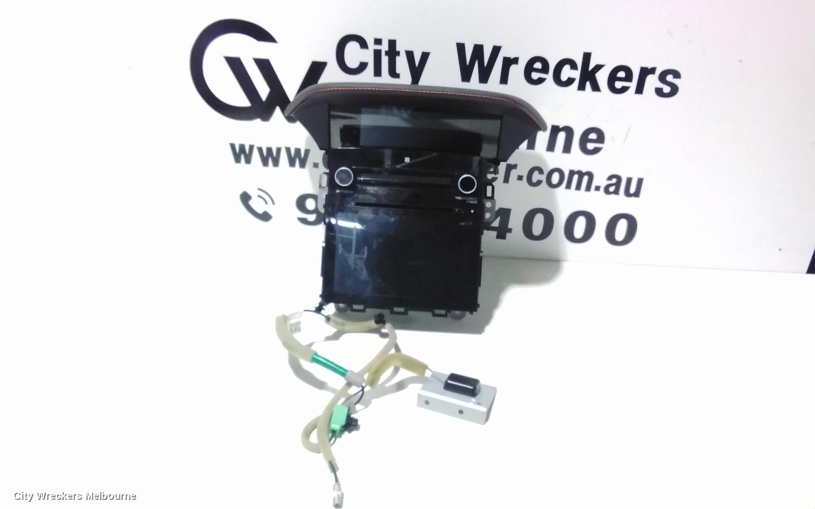 SUBARU XV RADIO/CD/DVD/SAT/TV, 8IN TOUCH SCREEN, W/ SAT NAV TYPE, G5X, 05/2017 ONWARDS - Image 3