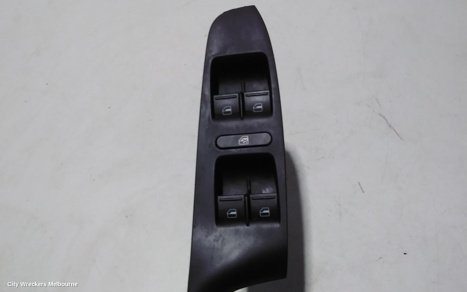 VOLKSWAGEN JETTA PWR DR WIND SWITCH, RH FRONT (MASTER SWITCH), 1B, 02/2011 - 12/2017 - Image 2
