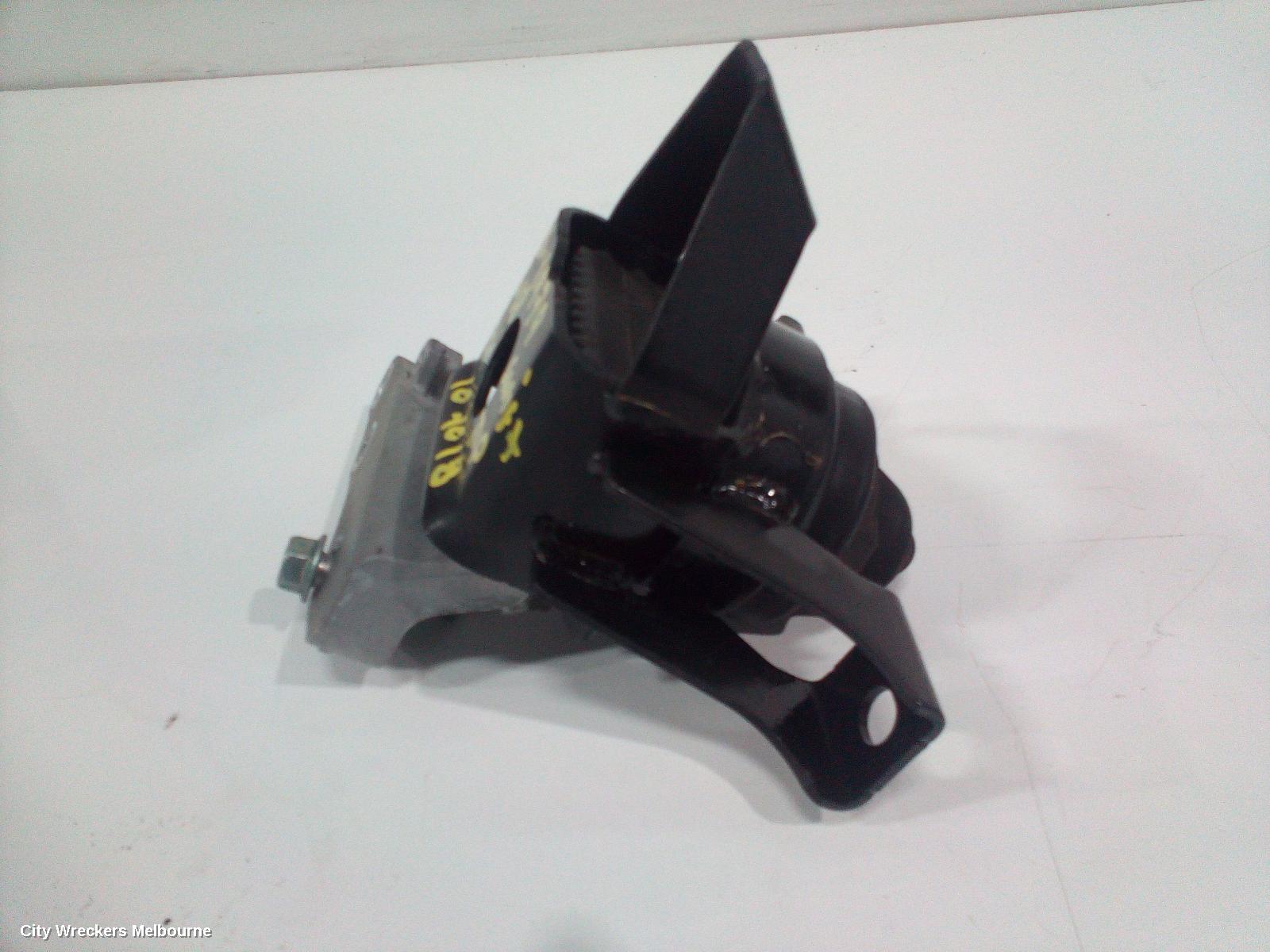 SUZUKI SWIFT MOUNT, AZ, 04/2017 - 03/2025 - Image 2