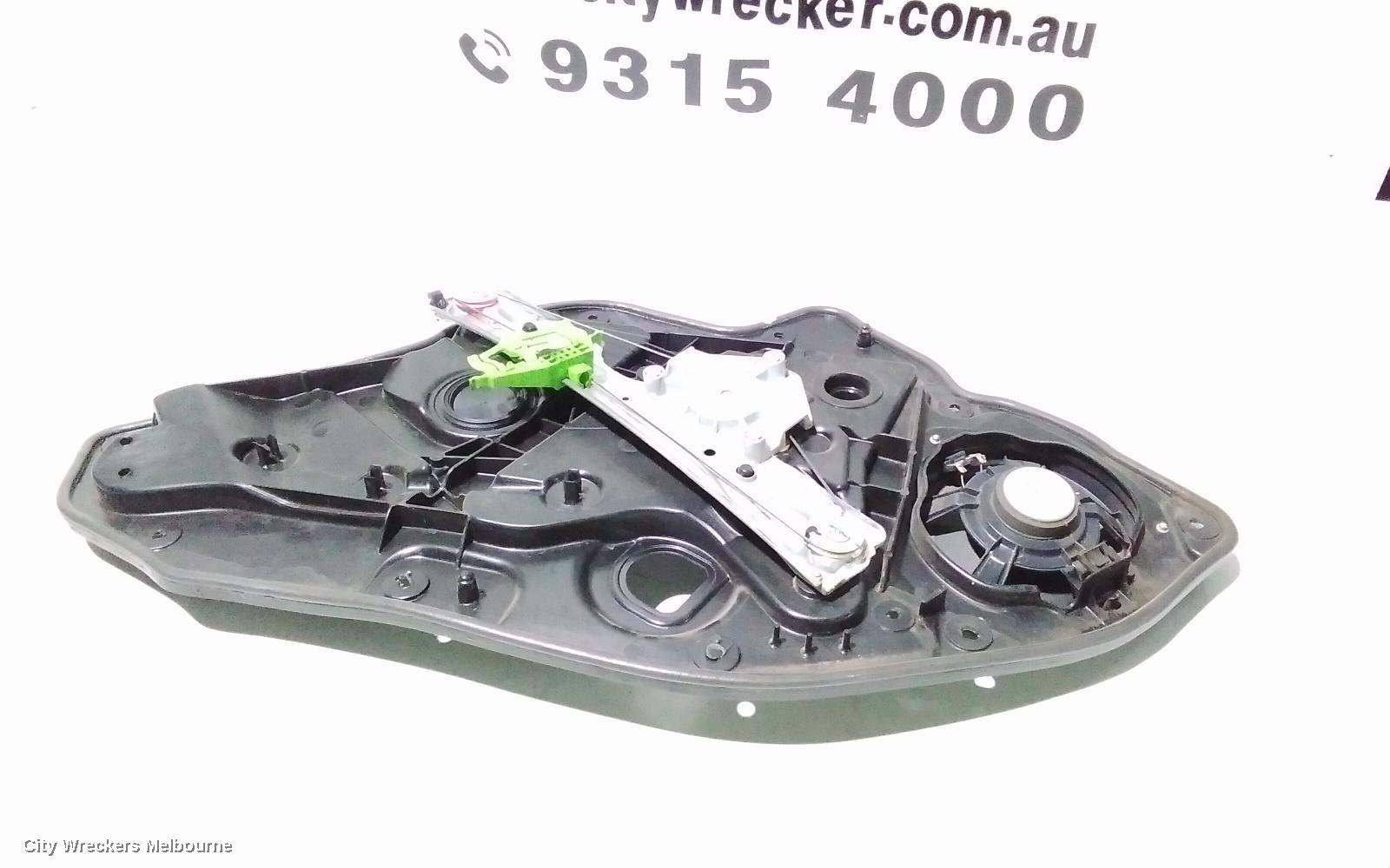 ALFA ROMEO GIULIETTA RIGHT REAR WND REG/MOTOR, 940 SERIES, 01/2011 - 12/2020 - Image 3