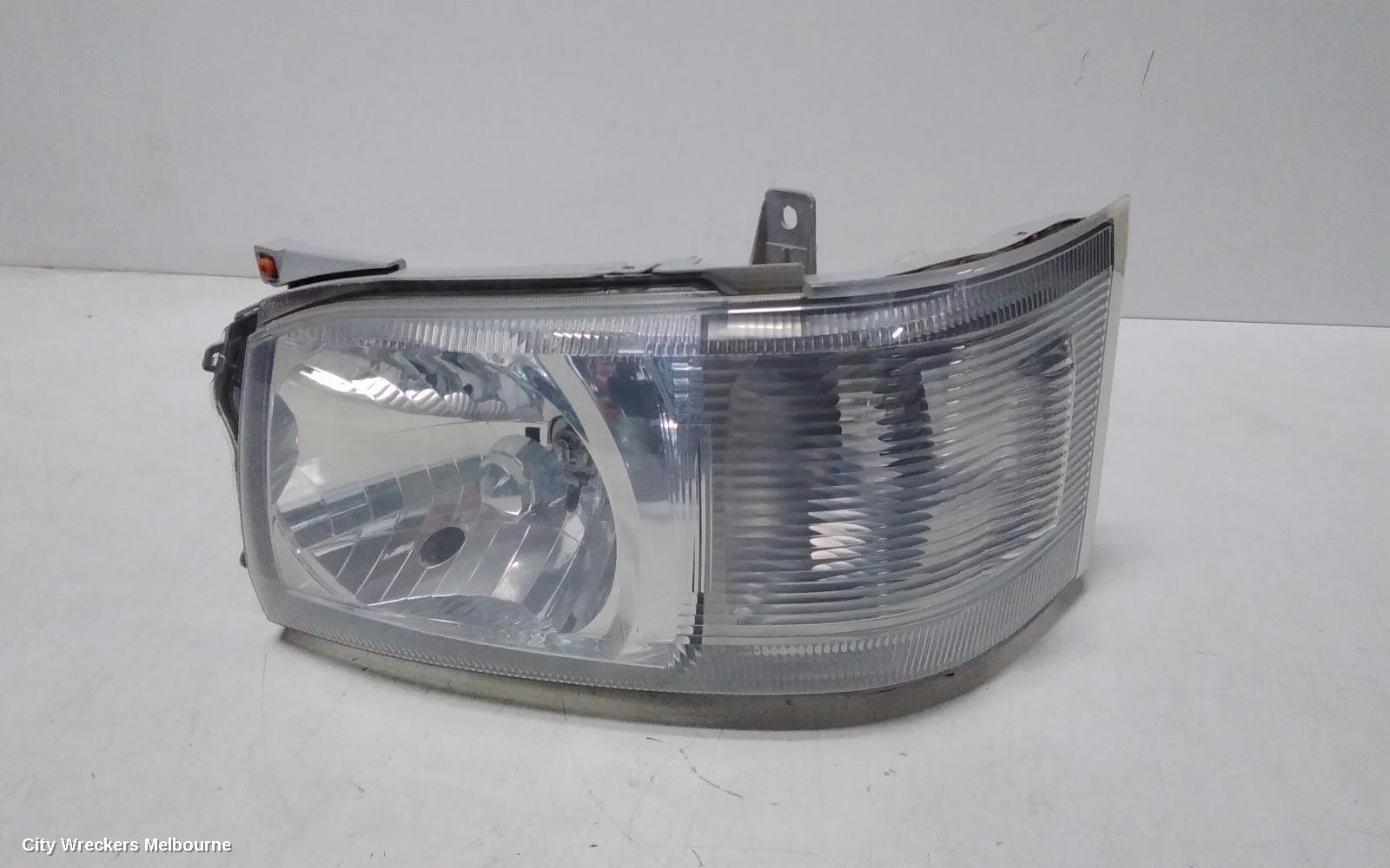 TOYOTA HIACE LEFT HEADLAMP, TRH/KDH, LWB/SWB, LENS# 26-118, 01/2005 - 08/2010 - Image 2