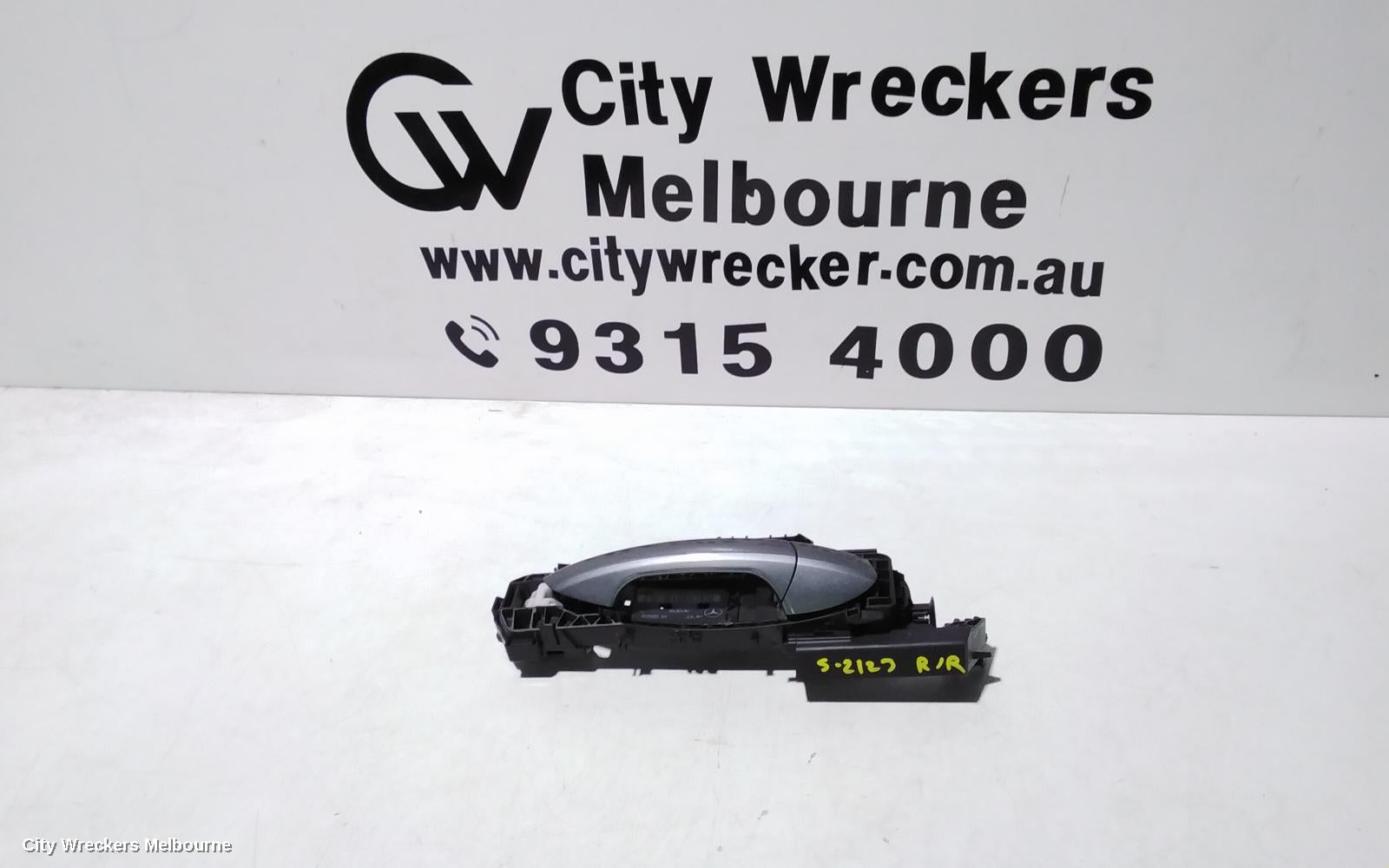 MERCEDES CLA CLASS DOOR HANDLE, C117, 10/2013 - 02/2019 - Image 1