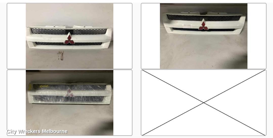 MITSUBISHI PAJERO GRILLE, IO WAGON, 03/1999 - 12/2002 - Image 1