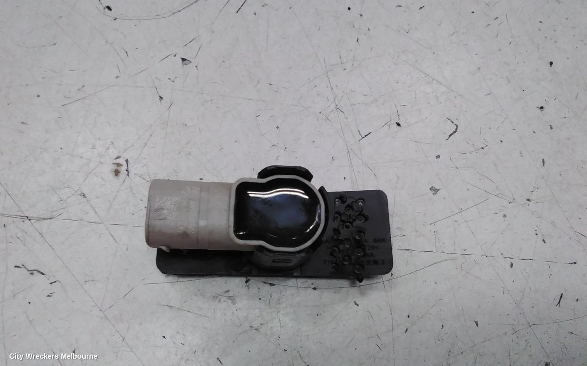 CHERY OMODA 5, T34/T19C, 12/2022 ONWARDS, 1X PARKING SENSOR RH CENTRE : 139859 - Image 3