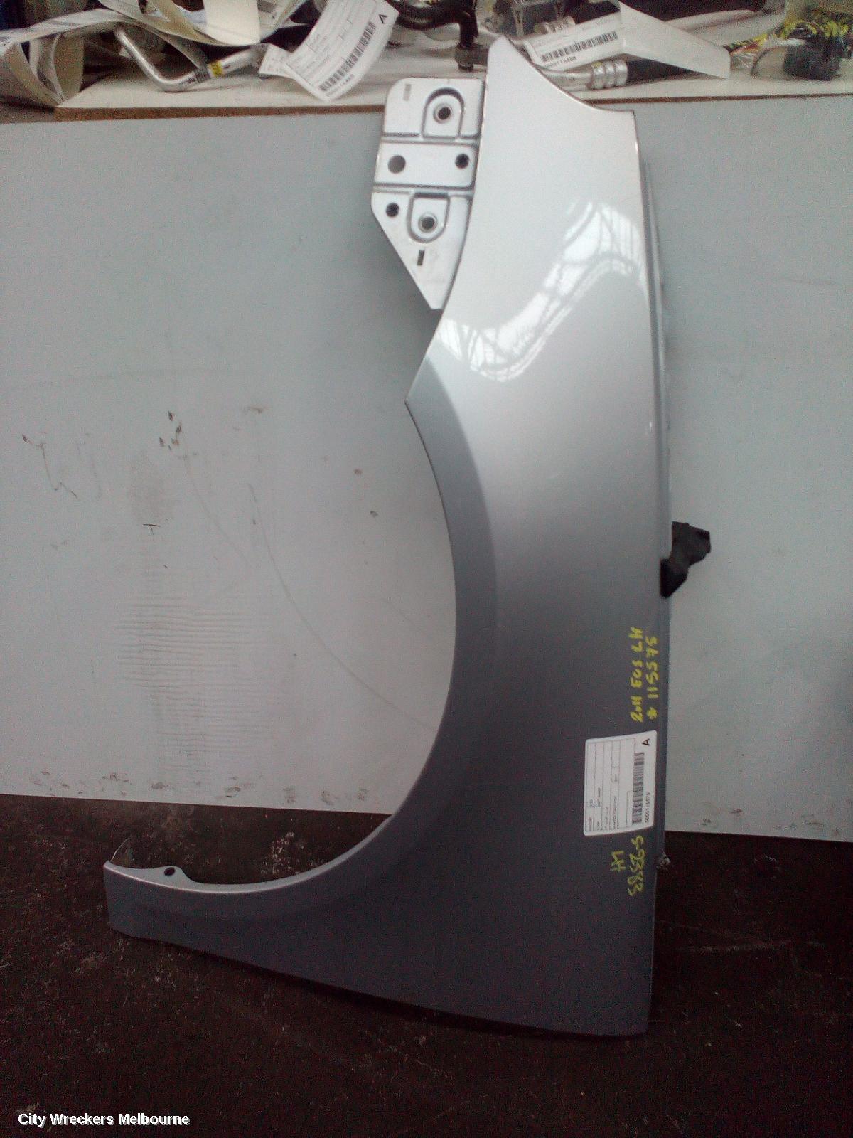 VOLKSWAGEN EOS LEFT GUARD, 1F, 02/2007 - 12/2014 - Image 1