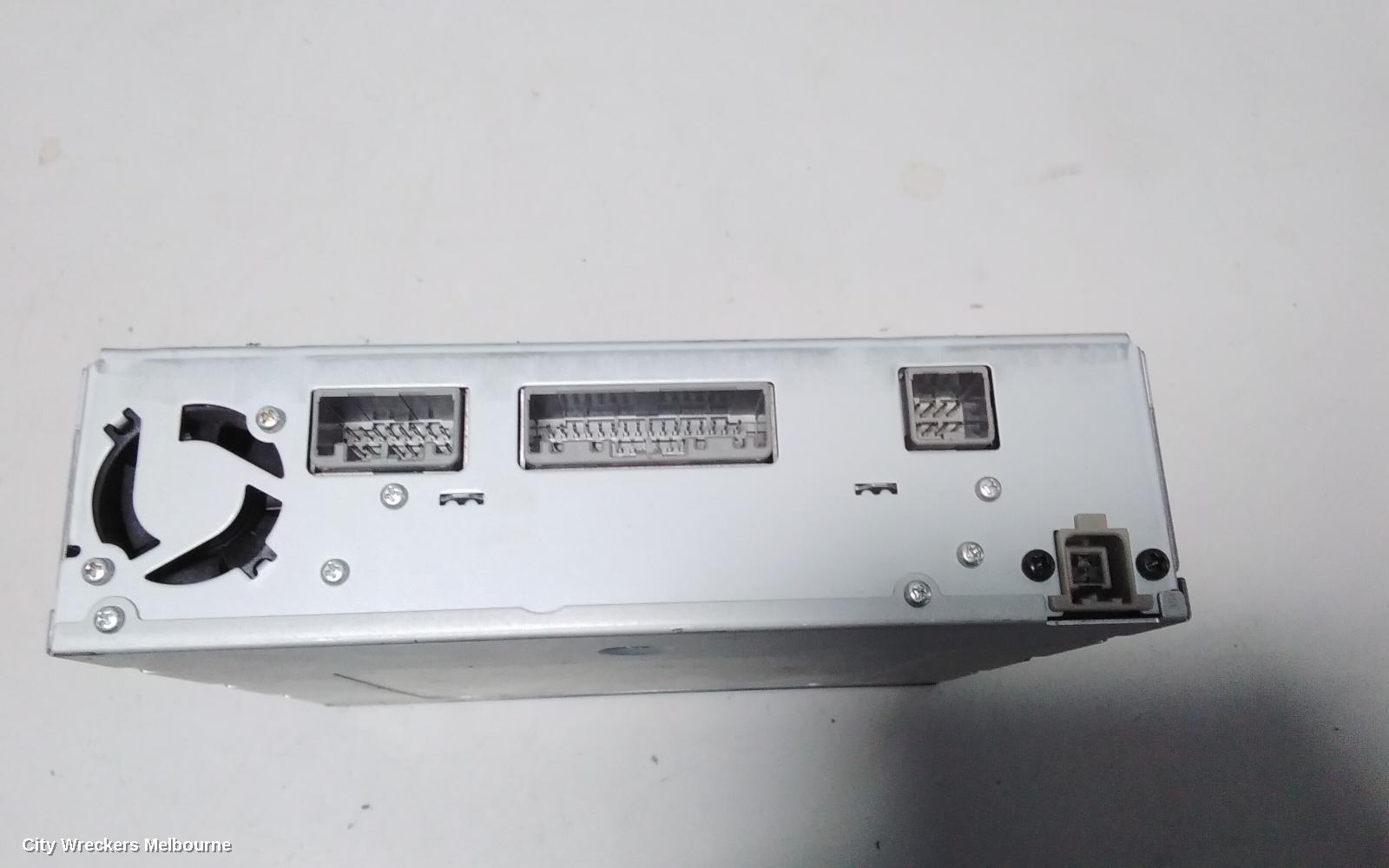 HONDA ACCORD RADIO/CD/DVD/SAT/TV, DVD ROM, 8TH GEN, EURO (VIN JHMCU), 02/2008 - 12/2015 - Image 3