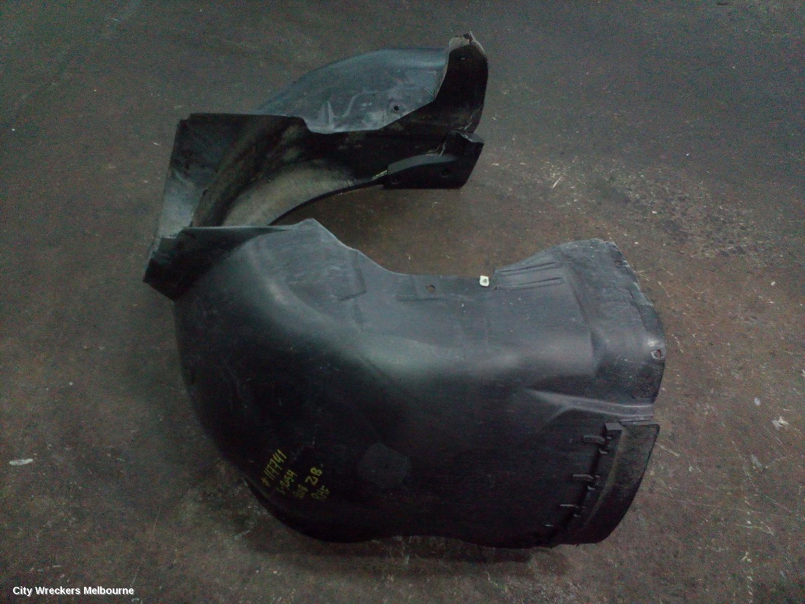 HOLDEN COMMODORE RIGHT GUARD LINER, ZB, 10/2017 - 12/2020 - Image 3