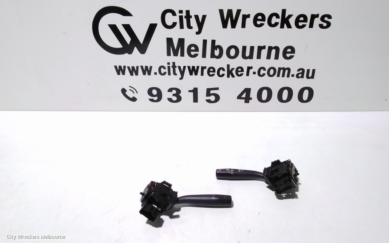 TOYOTA HIACE COMBINATION SWITCH, FLASHER SWITCH, TRH/KDH, 03/2005 - 01/2014 - Image 1
