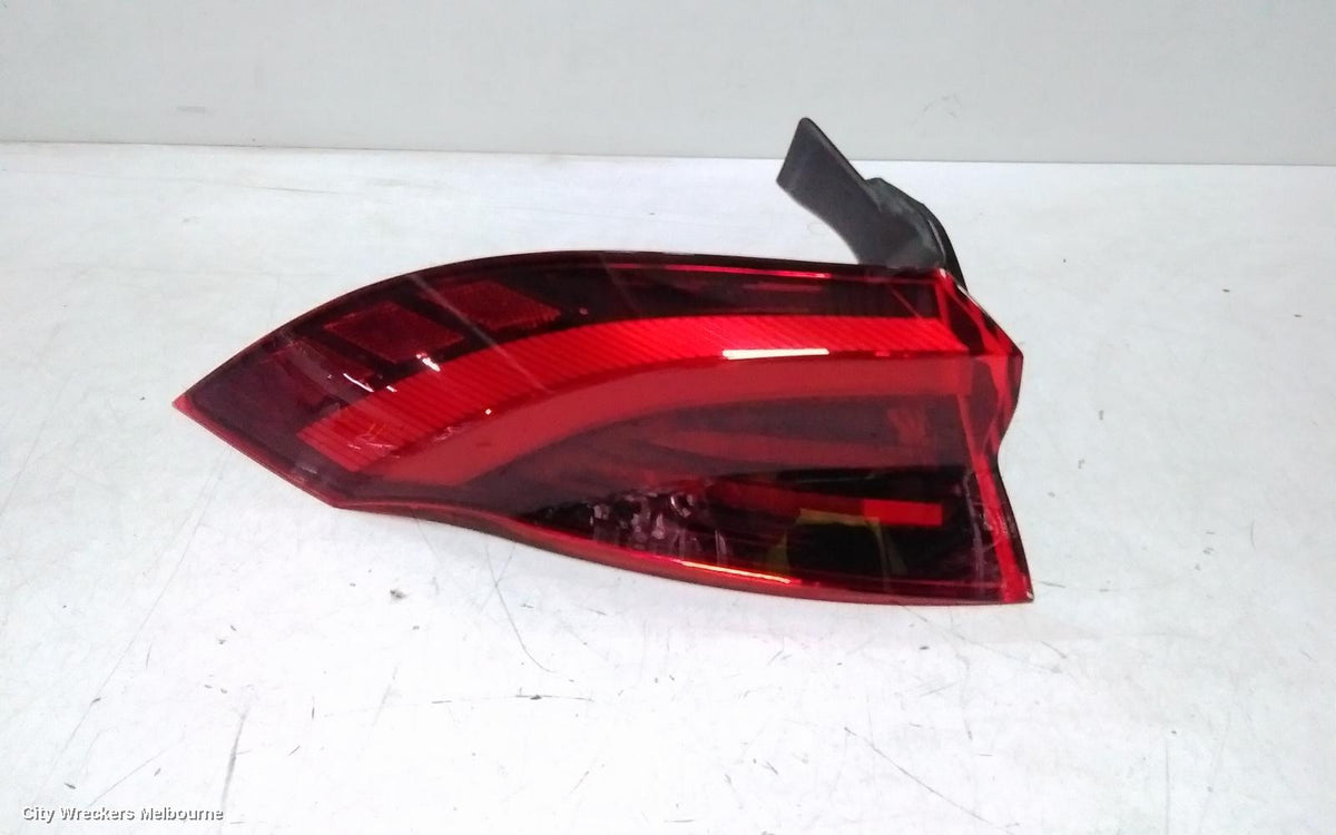 MASERATI GRECALE LEFT TAILLIGHT, M182, IN BODY, 03/2022 ONWARDS - Image 3