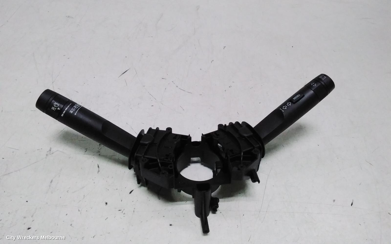 HOLDEN COMMODORE COMBINATION SWITCH, FLASHER SWITCH, VF, 05/2013 - 12/2017 - Image 2