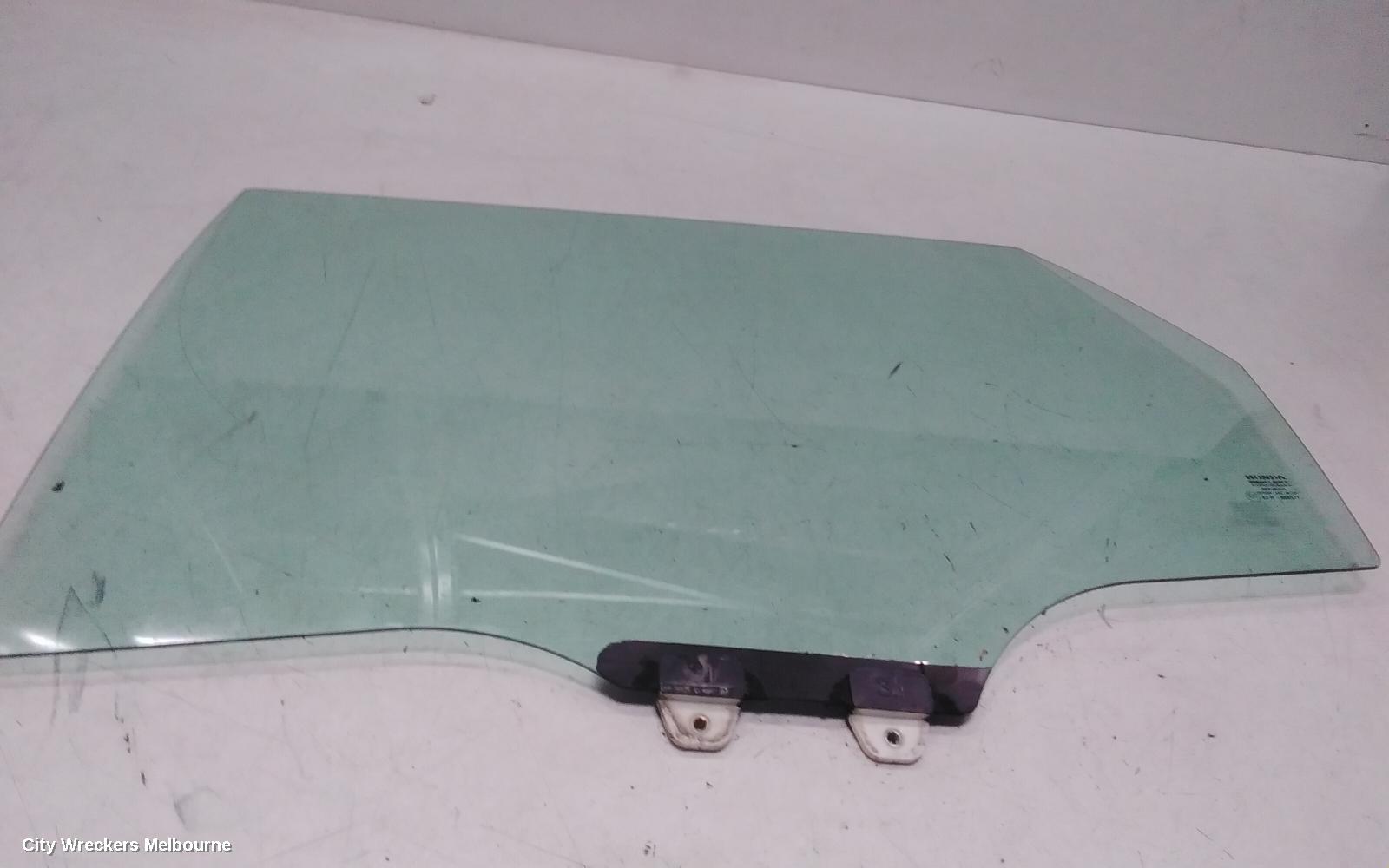 HONDA CIVIC LEFT REAR DOOR WINDOW, 7TH GEN, HATCH, 11/2000 - 12/2005 - Image 2