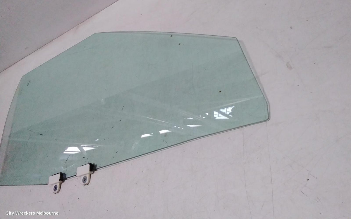 MITSUBISHI OUTLANDER RIGHT FRONT DOOR WINDOW, ZM, 08/2021 ONWARDS - Image 3