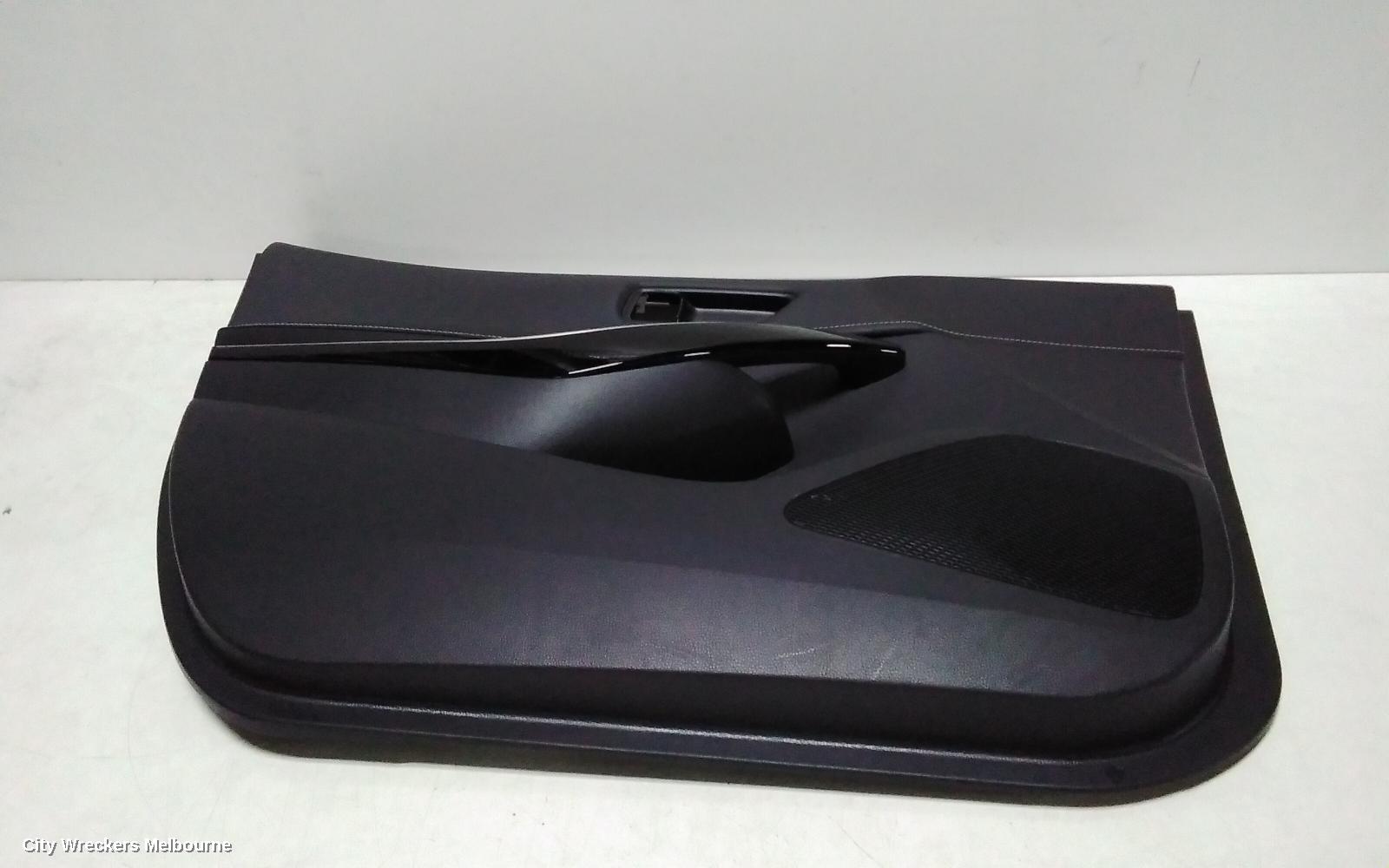 TOYOTA COROLLA DOOR TRIM, ZWE219R, LH FRONT, HATCH, 07/2018 ONWARDS - Image 1