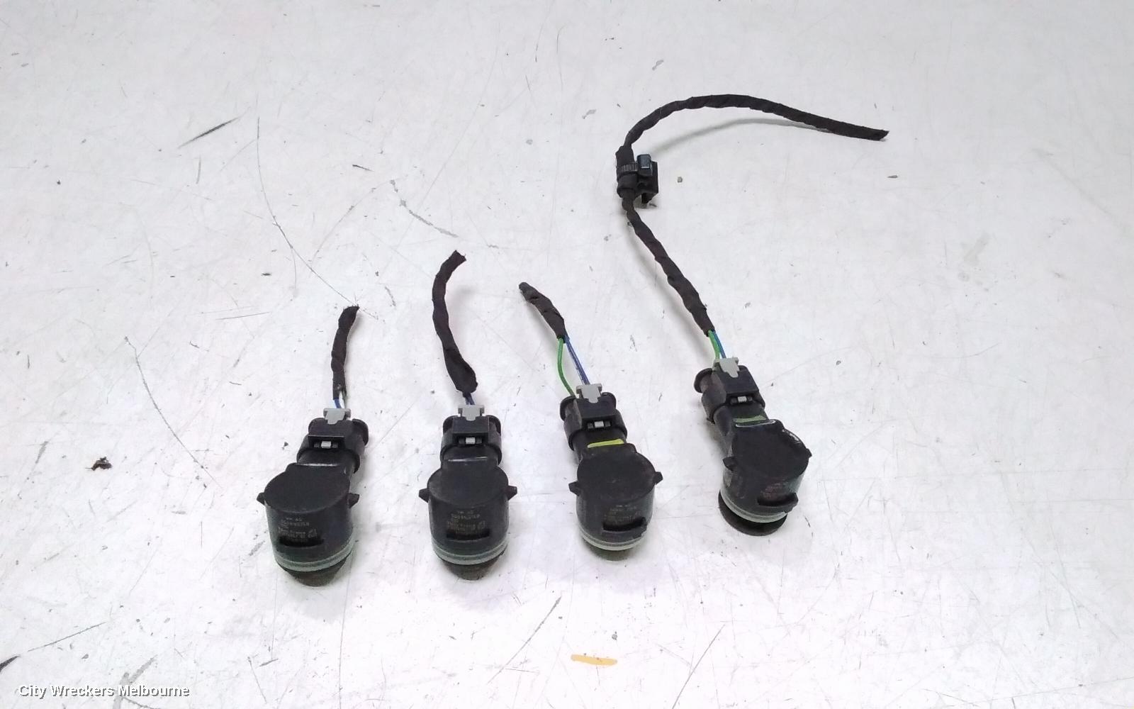 PORSCHE MACAN, 95B, 06/2014 - 12/2025, 4 SENSOR OF REAR BAR: 142503 - Image 3