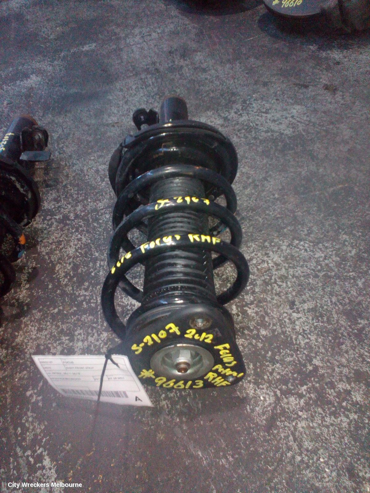 FORD FOCUS RIGHT FRONT STRUT, LW, PETROL, 05/2011 - 08/2015 - Image 2